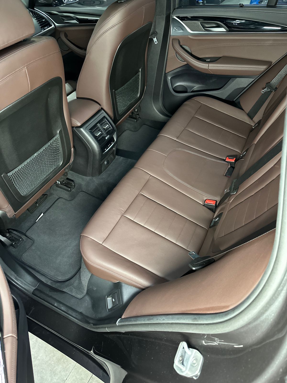 InteriorService™